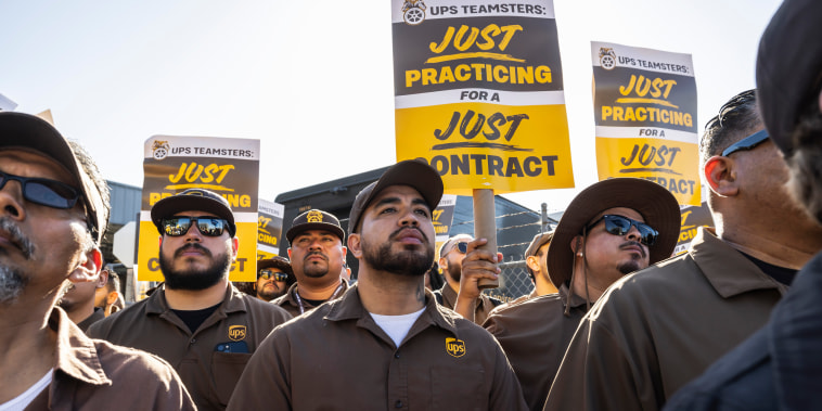 230817-ups-teamsters-al-1446-5d6acc-nKYYtK.jpg