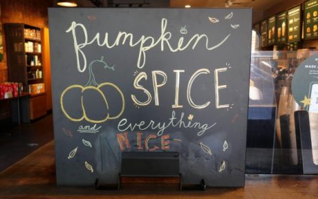 230831-starbucks-pumpkin-spice-al-1107-c6480d-1XVhsy.jpg