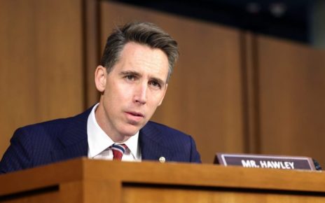 Josh-Hawley-on-committee-3sXtHB-800x450.jpg