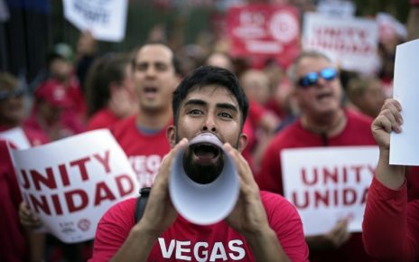 231103-Culinary-Workers-Union-strike-al-1126-8a134e-BbFnfI-800x533.jpg