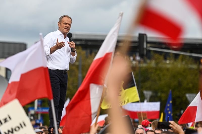 231001113857-03-poland-rally-10012023-FNGnle.jpg