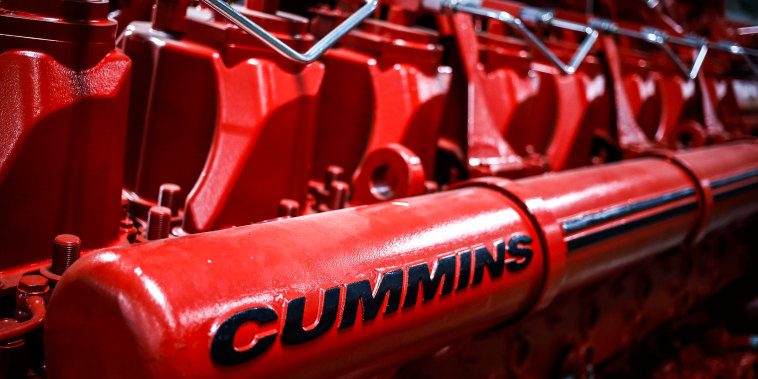 231222-cummins-engine-ew-344p-51eb69-6DEJ4h.jpg